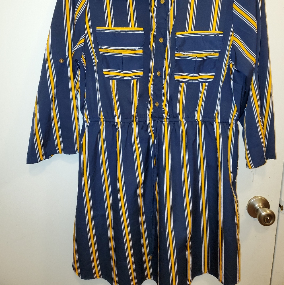 Stripes - Picture 3 of 3